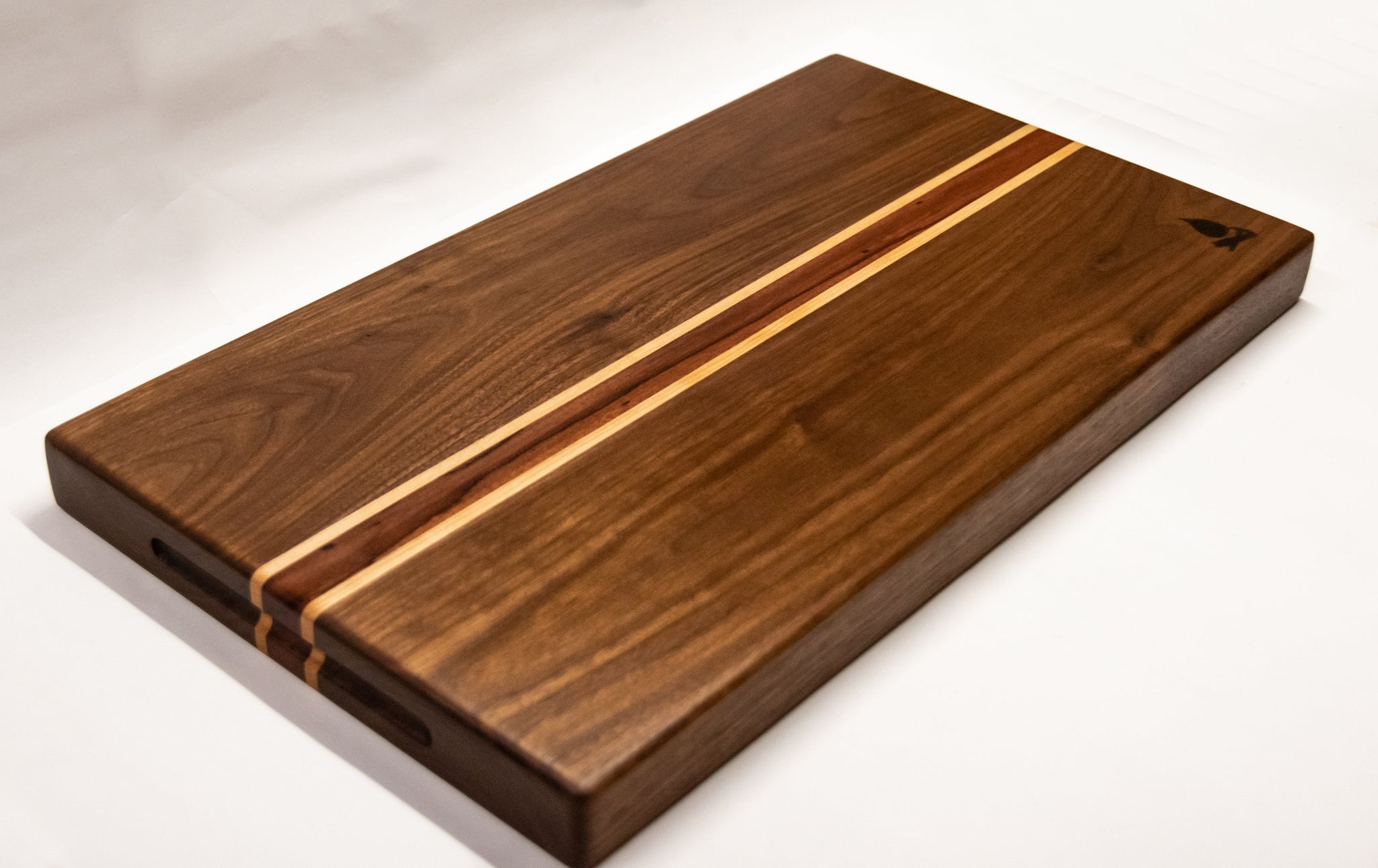 Maple with stripes of Walnut and Padauk Cutting Board – Campfire Woodworks